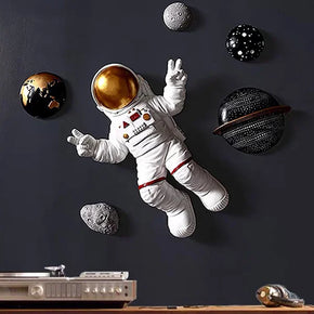 files/space-inspired_wall_decor.webp